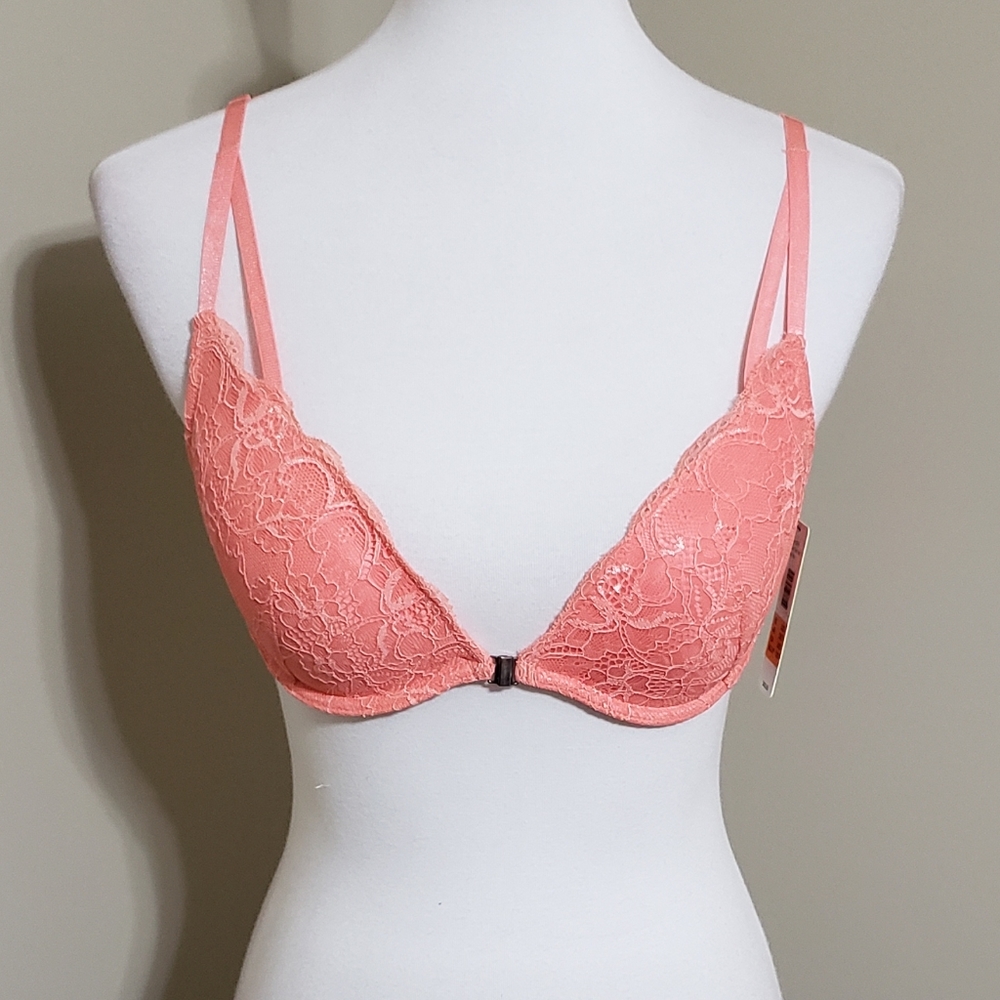 Shell pink t-shirt bra